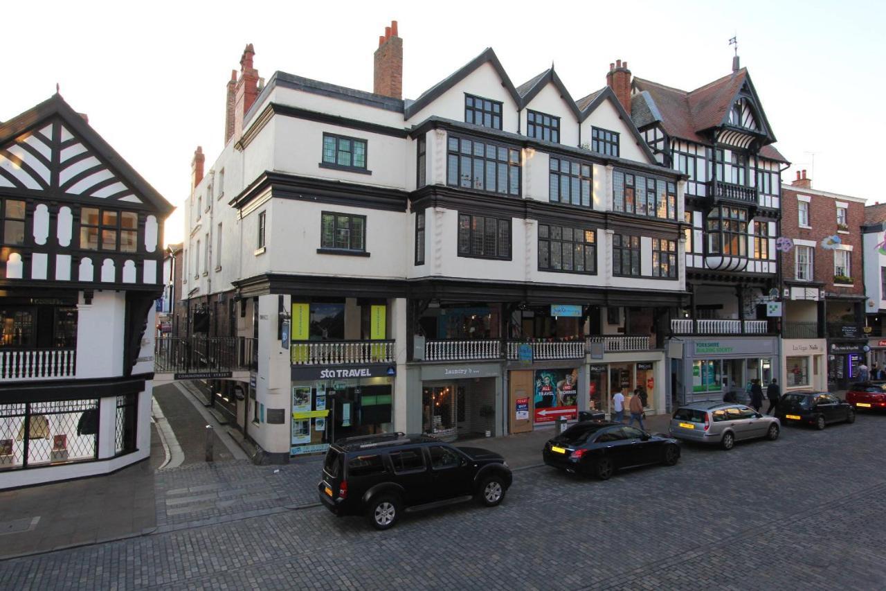 Character Apartment With Views Over City Centre & The Historic Rows Chester Eksteriør bilde